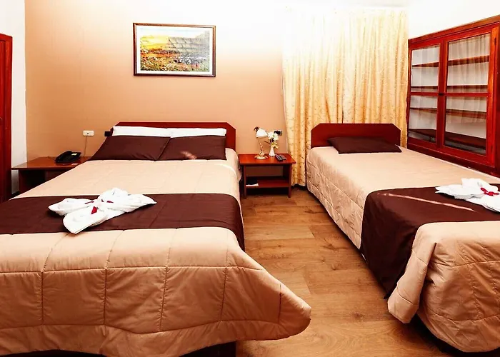 Sol Del Oriente Hotel 3*